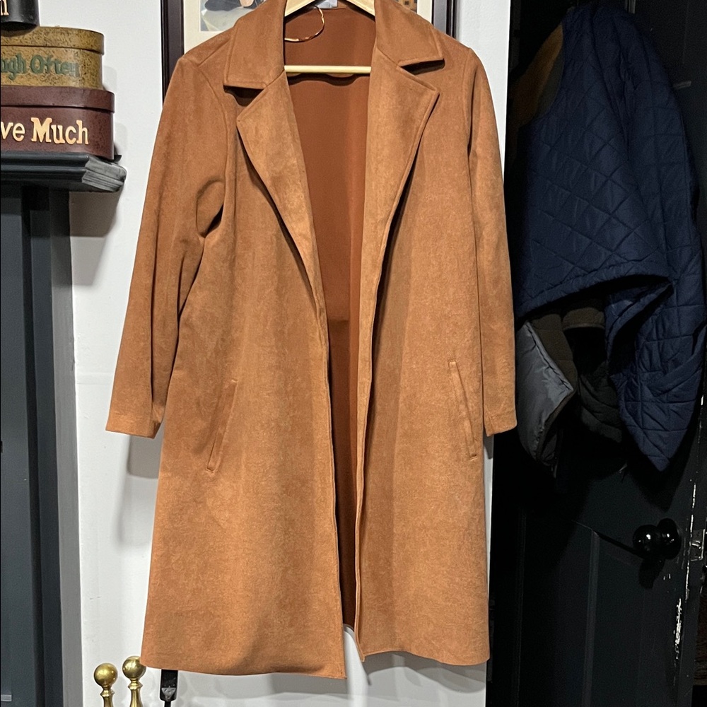 Tahari Women's Brown Trench Coat